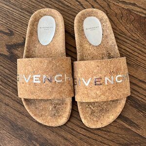 Givenchy natural flat slides